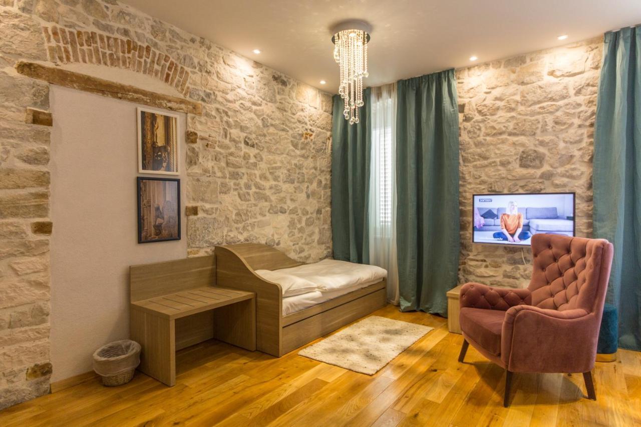 Tifani Luxury Rooms 2 Split Exterior foto