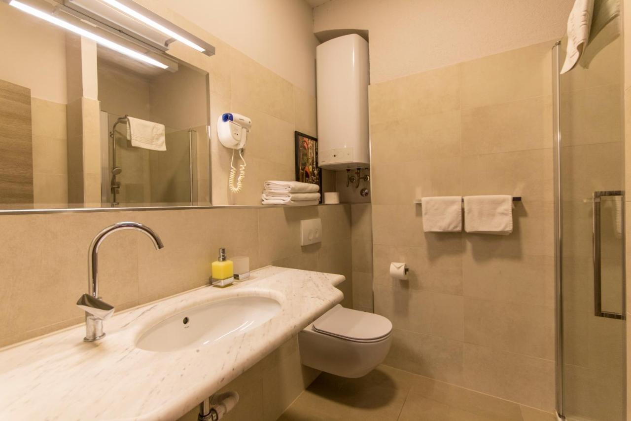 Tifani Luxury Rooms 2 Split Exterior foto