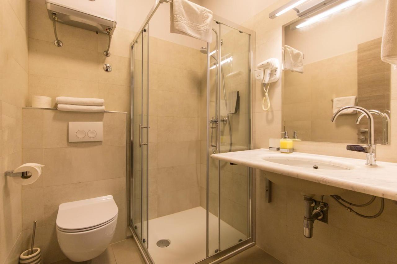 Tifani Luxury Rooms 2 Split Exterior foto